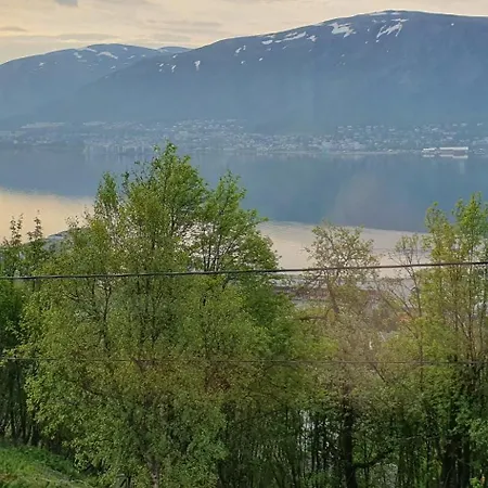 Apartament Prosper Caravan Tromso-free Parking I Have Also Same Place, 4 People Tromsø
