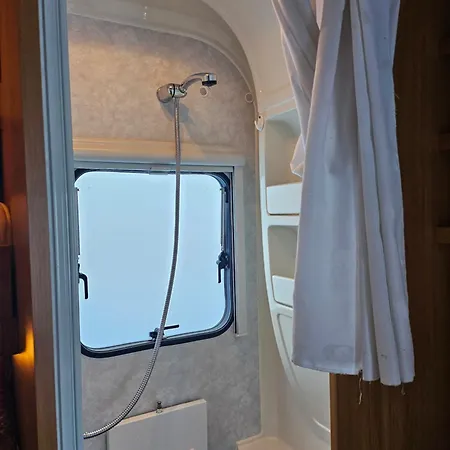 Διαμέρισμα Prosper Caravan Tromso-free Parking I Have Also Same Place, 4 People *