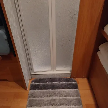 Prosper Caravan Tromso-free Parking I Have Also Same Place, 4 People Διαμέρισμα *