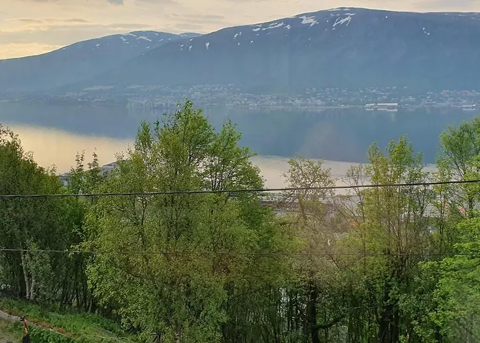 Apartament Prosper Caravan Tromso-free Parking I Have Also Same Place, 4 People Tromsø
