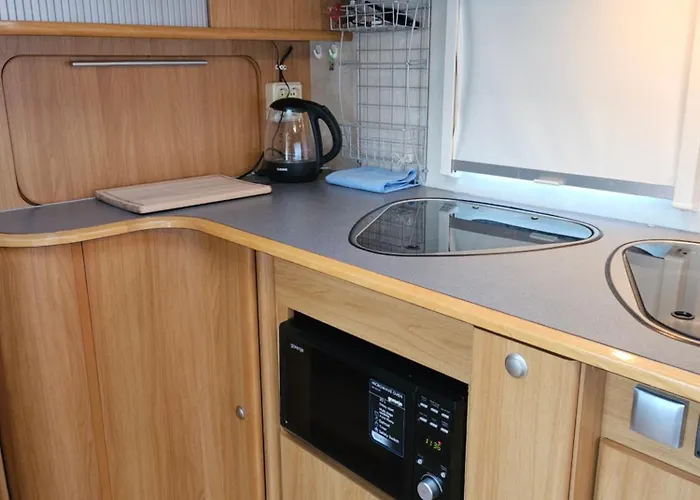 Prosper Caravan Tromso-free Parking I Have Also Same Place, 4 People Apartament