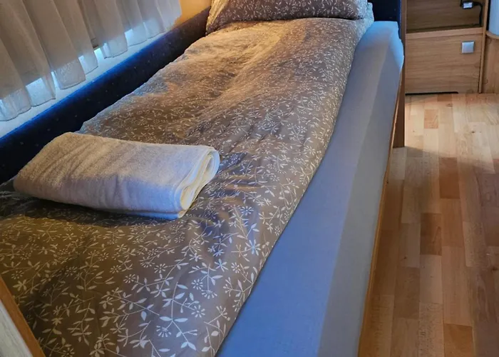 Apartament Prosper Caravan Tromso-free Parking I Have Also Same Place, 4 People Tromsø