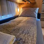 아파트 Prosper Caravan Tromso-free Parking I Have Also Same Place, 4 People *